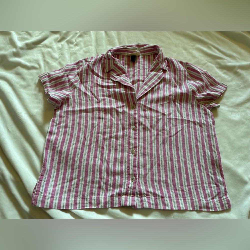 Universal Thread striped button up top size Xsmall